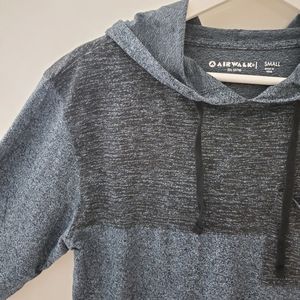 Airwalk Long Sleeve t-shirt with a hood